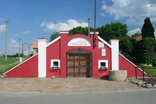 Rodinné vinařství Vinofol