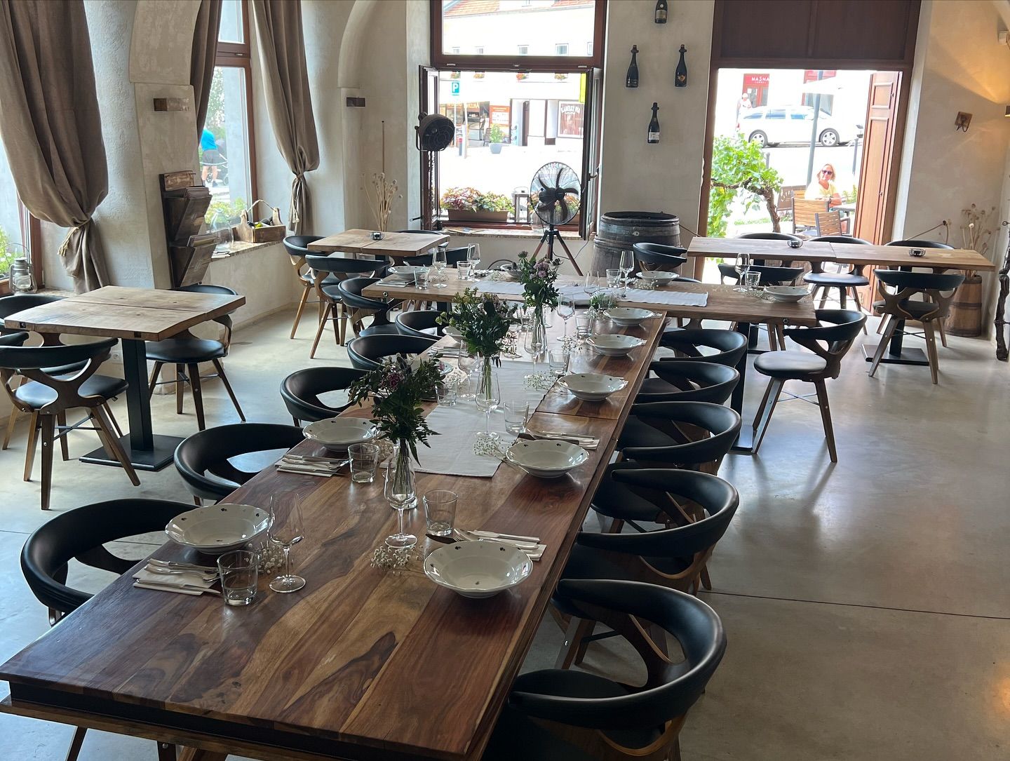 KOREK vinný bar & bistro