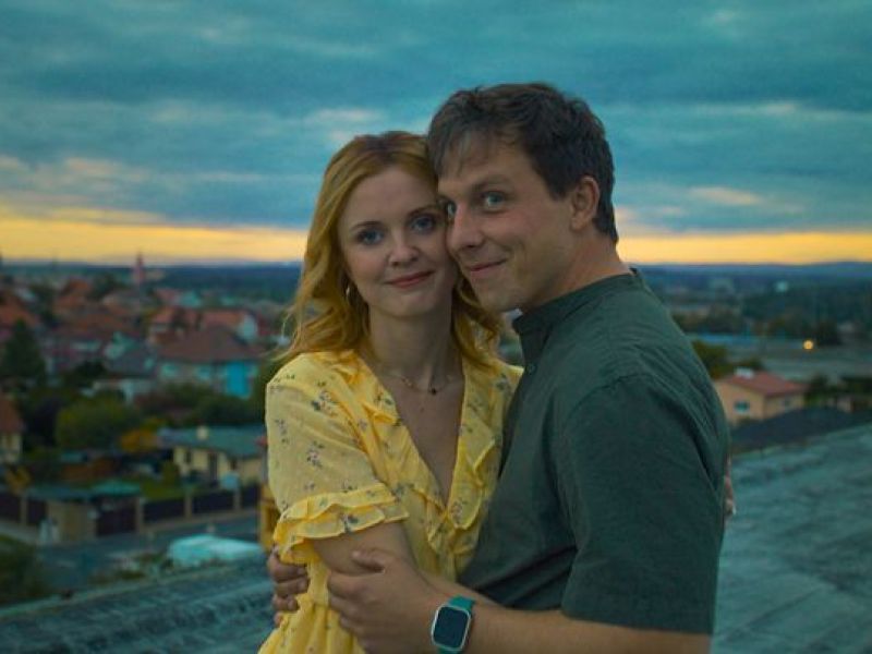 Letní kino Milovice - Holka od vedle Letní kino Milovice - Holka od vedle